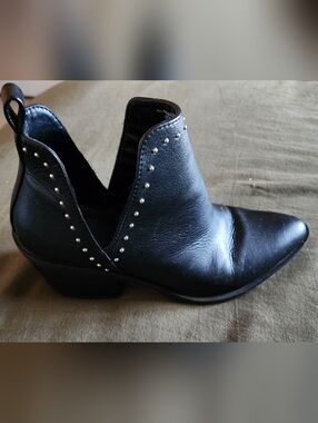 A New Day Bootie Size 7